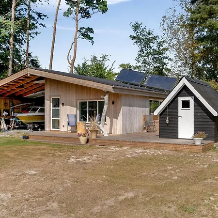 Semesterbostad Bodulf - 850m From The Sea By Interhome