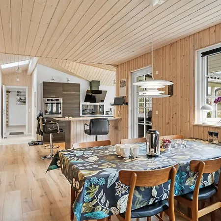 Bodulf - 850m From The Sea By Interhome Feriehus