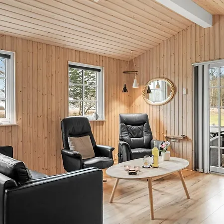 Bodulf - 850m From The Sea By Interhome Semesterbostad *